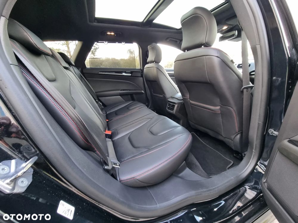 Ford Mondeo SW 2.0 Ti-VCT ST-Line - 23