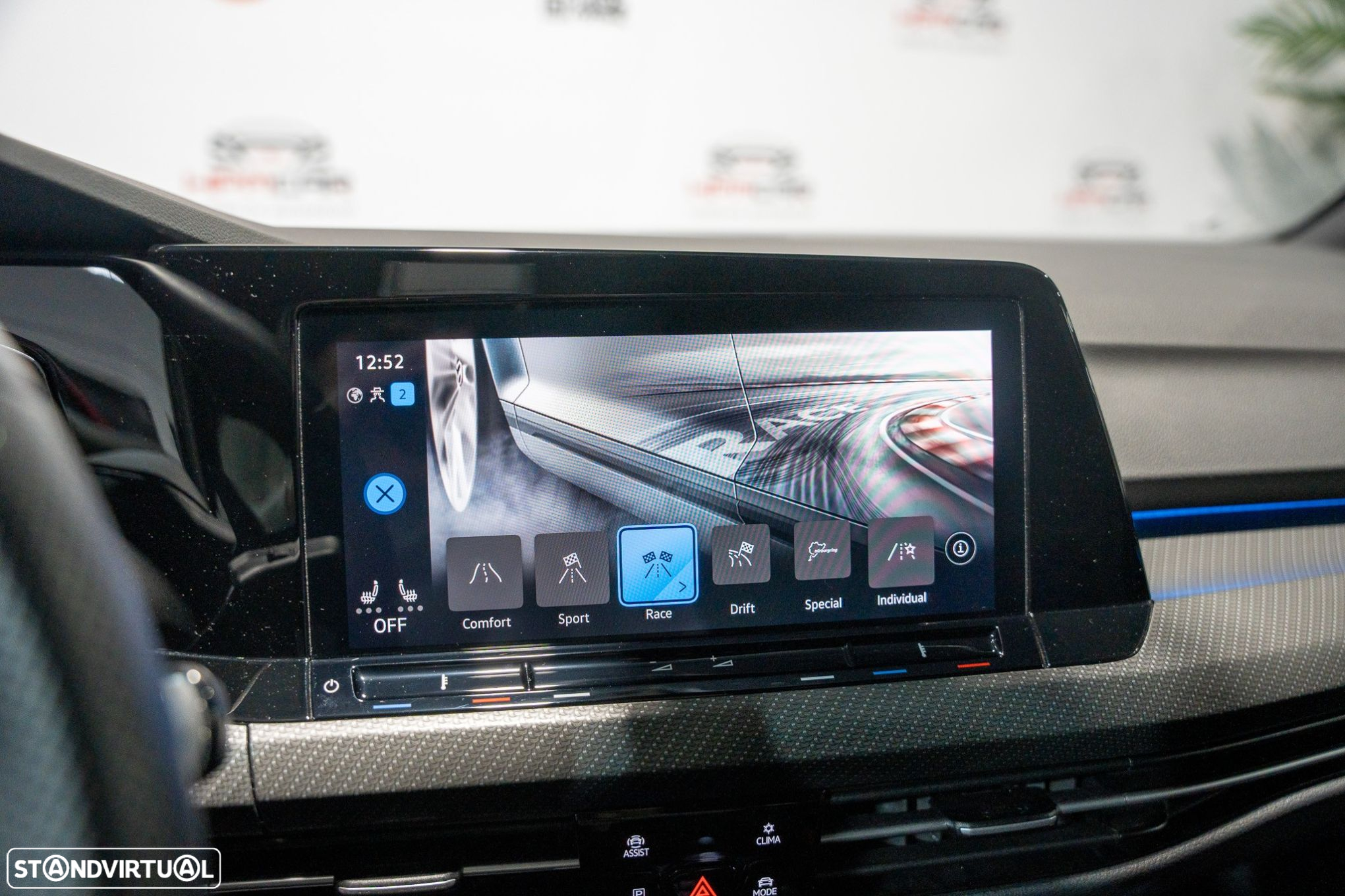 VW Golf 2.0 TSI R DSG - 39