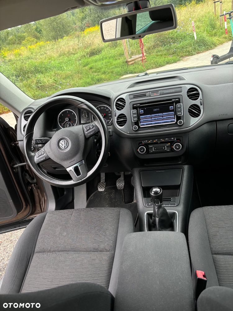 Volkswagen Tiguan 2.0 TDI DPF BlueMotion Technology Exclusive - 5