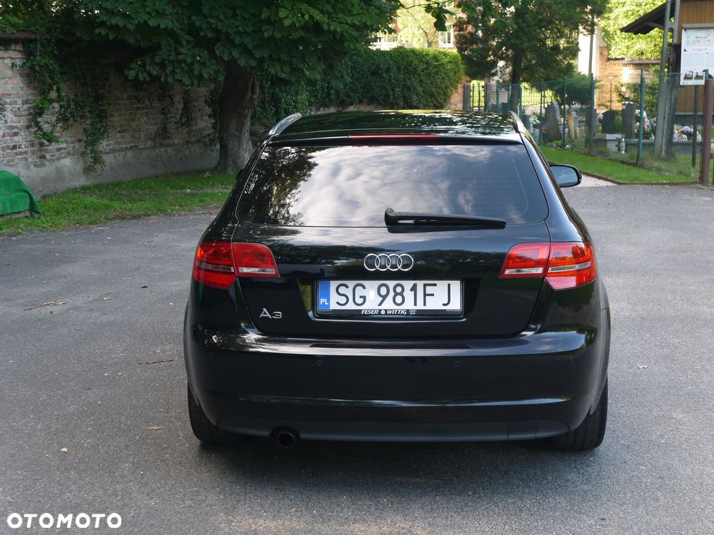 Audi A3 Sportback 1.6 Attraction - 4