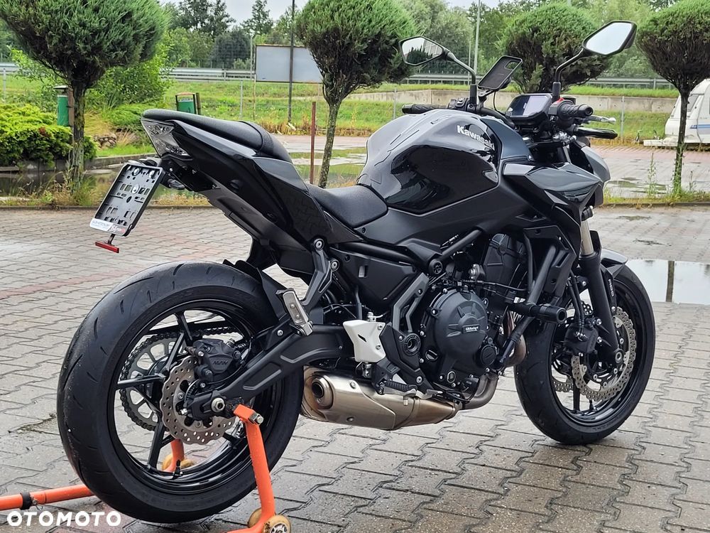 Kawasaki Z 650 - 21