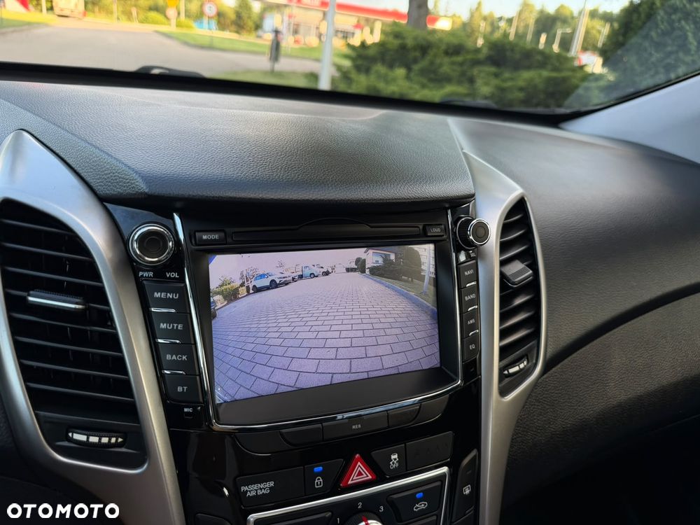 Hyundai i30 1.4 Fifa World Cup Edition - 7