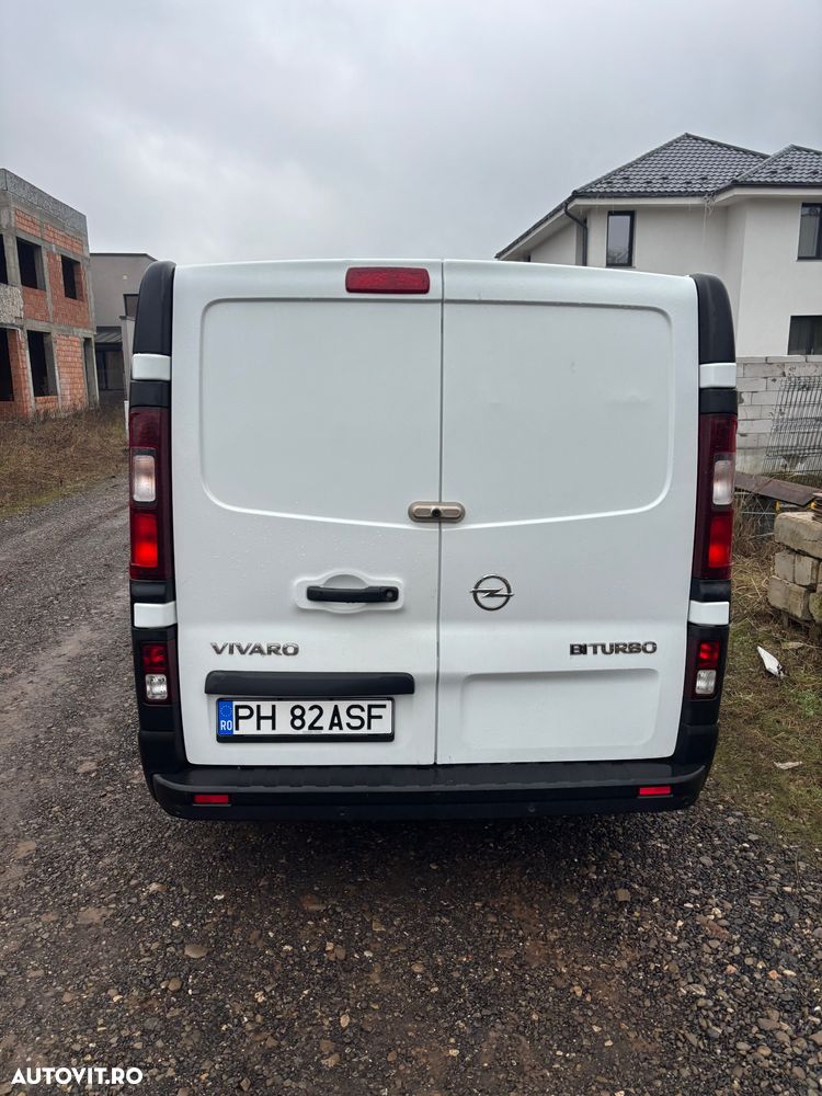 Opel Vivaro - 4