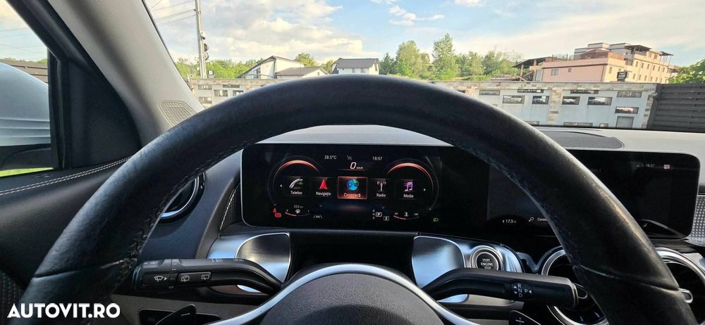 Mercedes-Benz GLB 220 d 4MATIC 8G-DCT AMG Line - 23