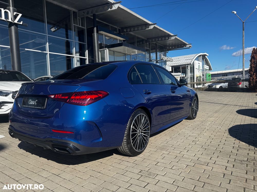 Mercedes-Benz C 300 4Matic 9G-TRONIC AMG Line - 15