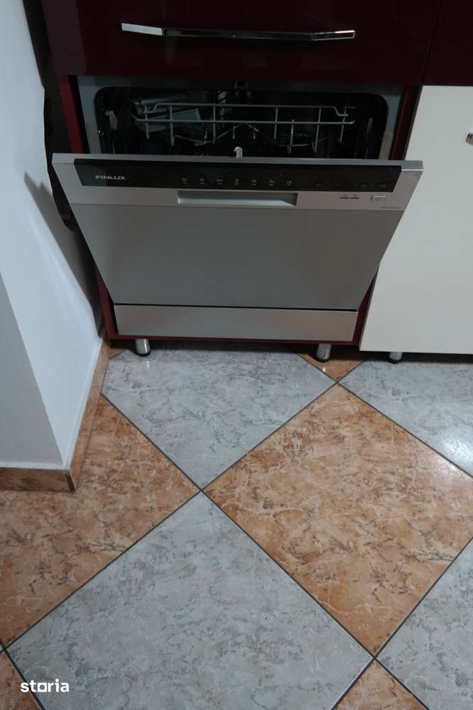 Berceni-5min Aparatorii Patriei,decomandat,parcare ADP,etaj 4/4! — fotografia 3