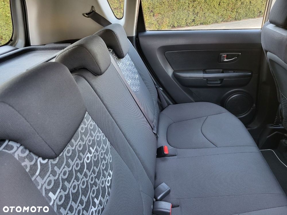 Kia Soul - 23