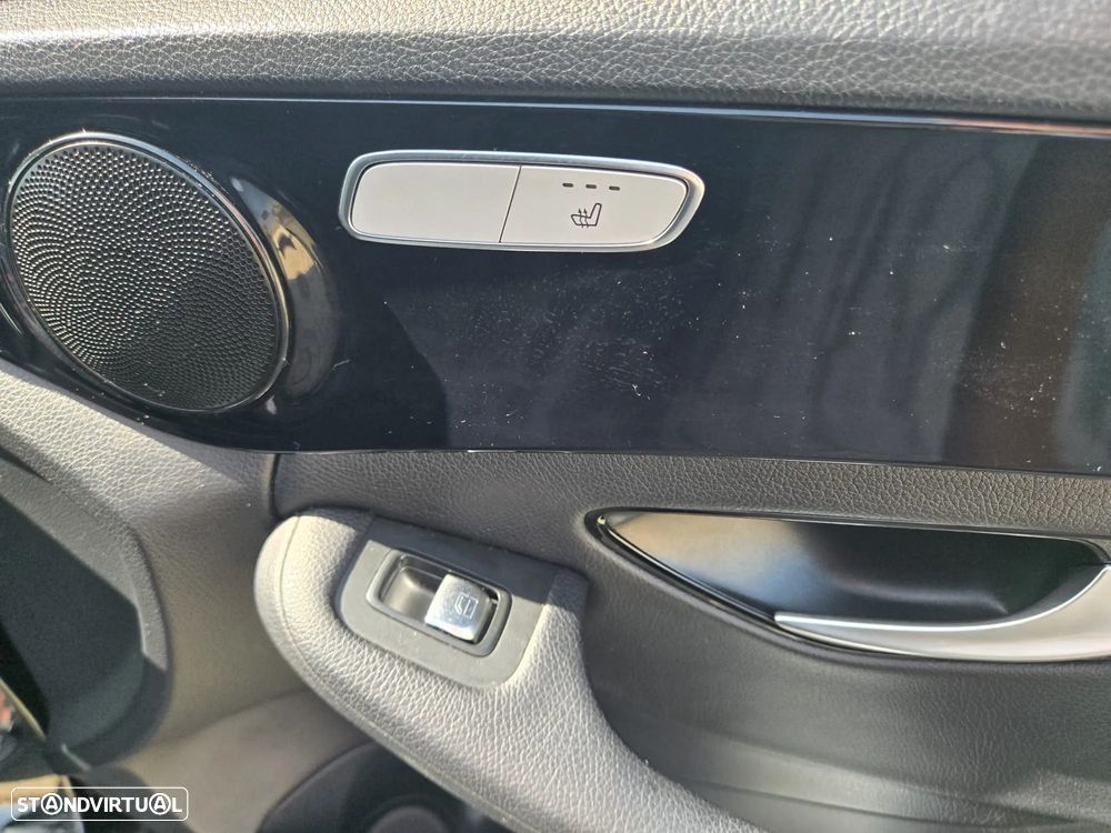 Mercedes-Benz C 220 - 12