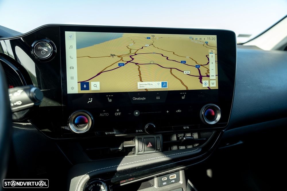 Lexus NX 350h Executive - 17