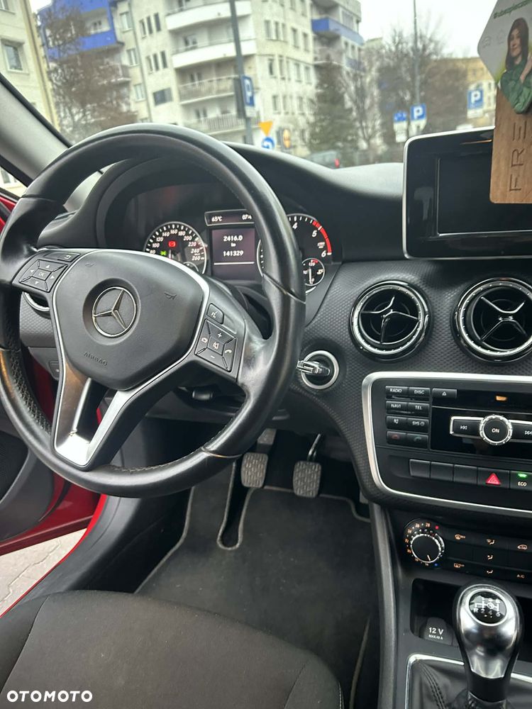 Mercedes-Benz Klasa A 180 CDI (BlueEFFICIENCY) - 11