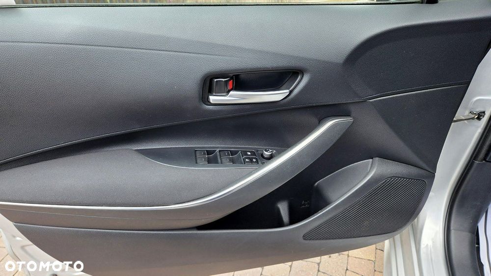 Toyota Corolla 1.8 Hybrid GPF Comfort - 30