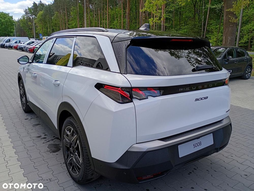 Peugeot 5008 - 10