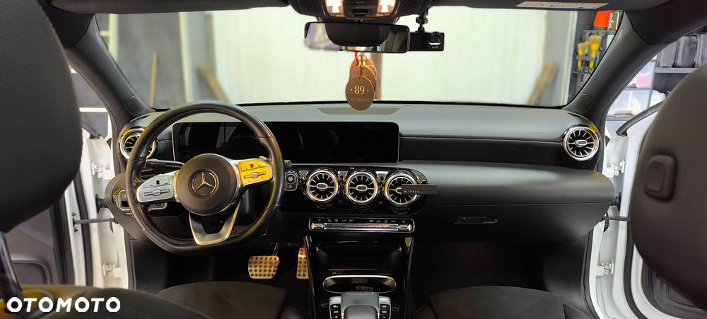 Mercedes-Benz Klasa A 200 AMG Line 7G-DCT - 10