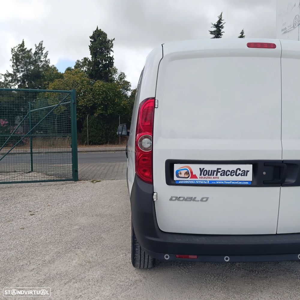 Fiat DOBLO 1.3 MULTIJET 3 LUGARES - 12