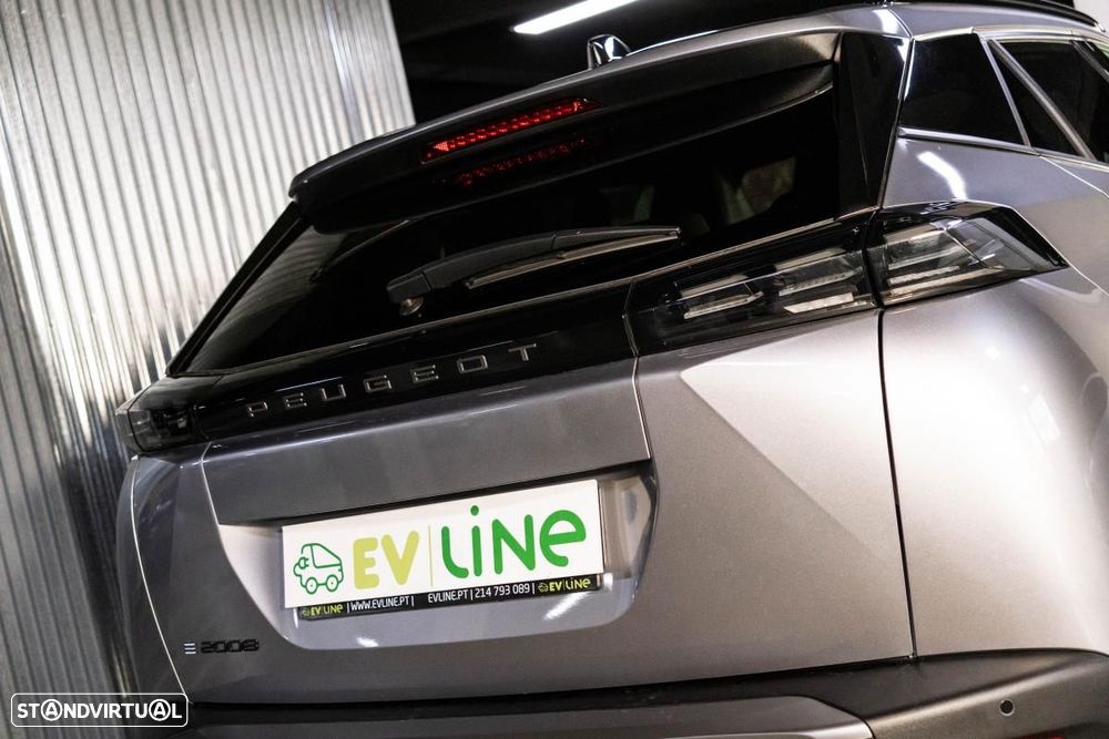 Peugeot e-2008 54 kWh Allure - 14