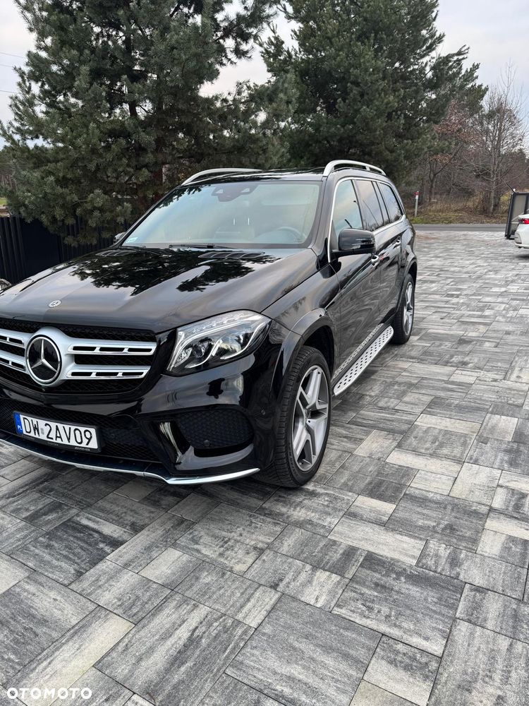 Mercedes-Benz GLS - 15