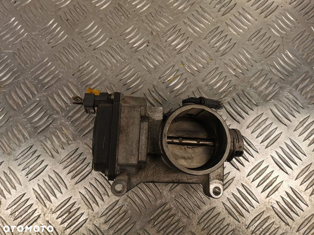 Przepustnica Renault Laguna 1.8 B 408239822001 ,8200063652 Oryginał - 3