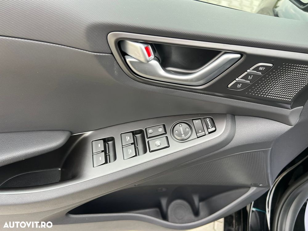 Hyundai IONIQ 1.6 GDI Style - 23