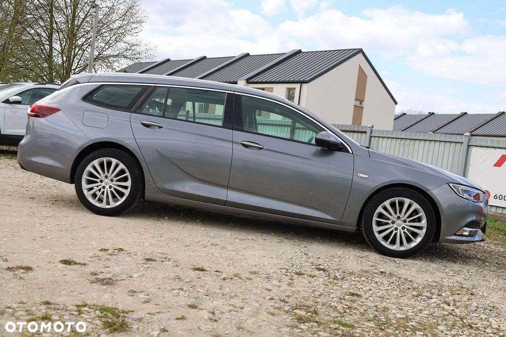 Opel Insignia 1.5 T Elite S&S - 10