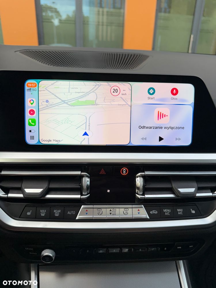 BMW Seria 3 330i xDrive M Sport - 15