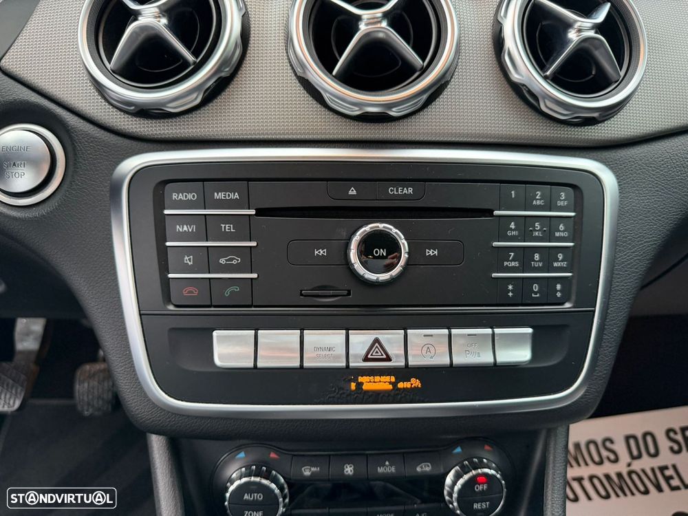 Mercedes-Benz GLA 180 CDI Urban - 25