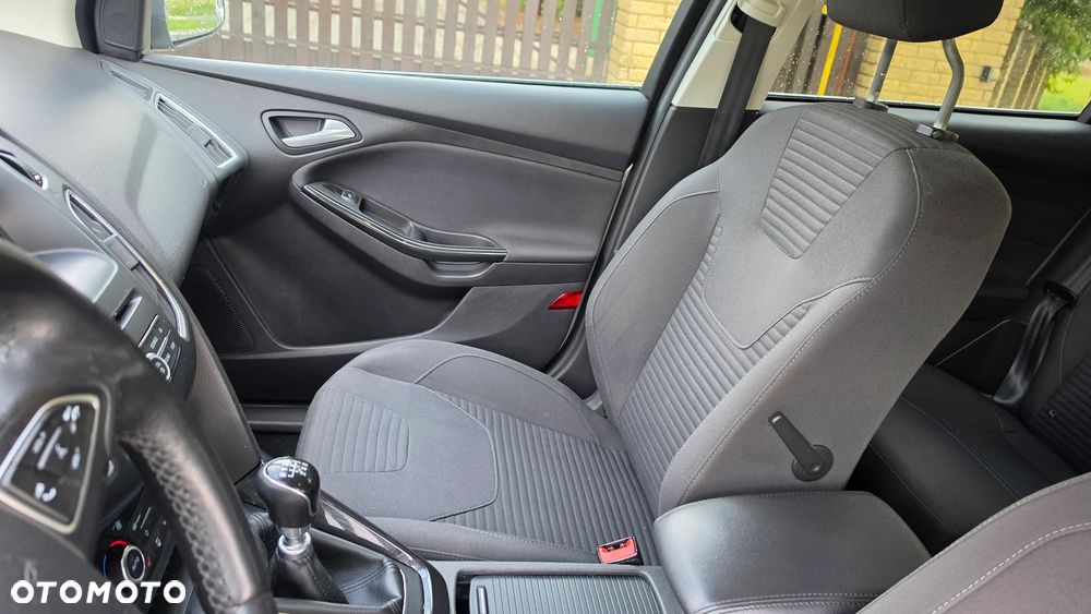 Ford Focus 1.5 TDCi DPF Start-Stopp-System Business - 21