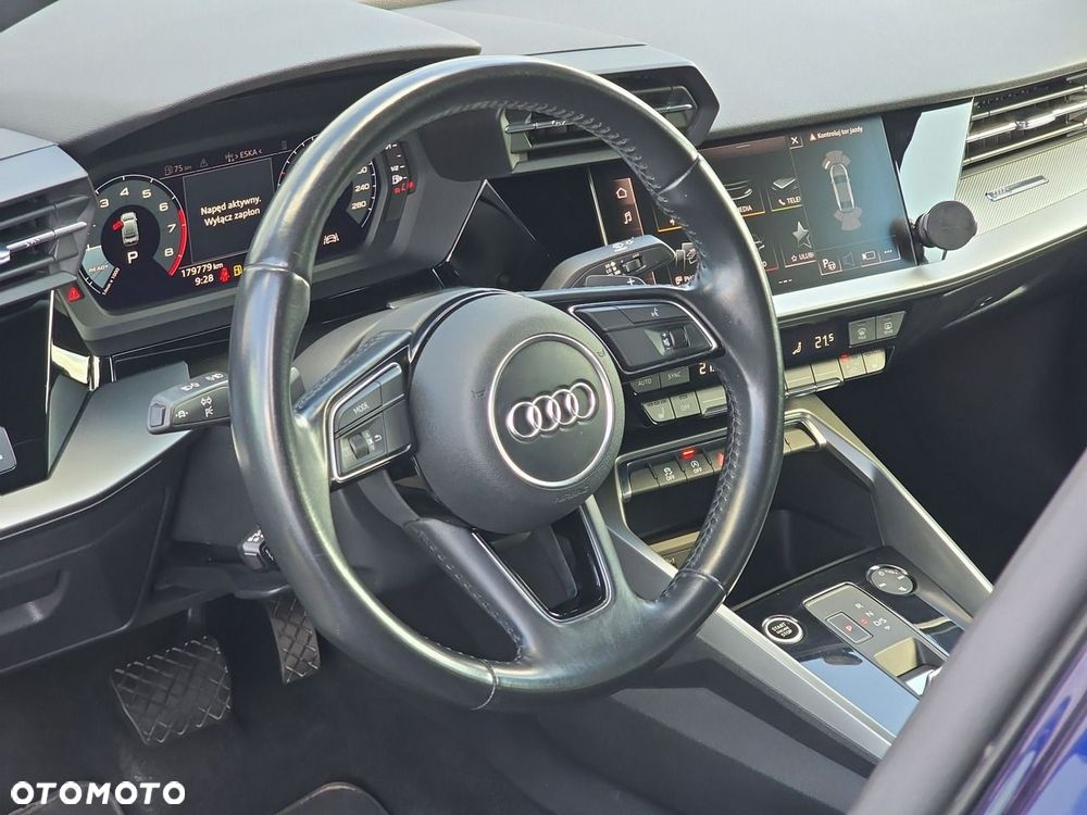 Audi A3 Limousine 35 TFSI mHEV Advanced S tronic - 17