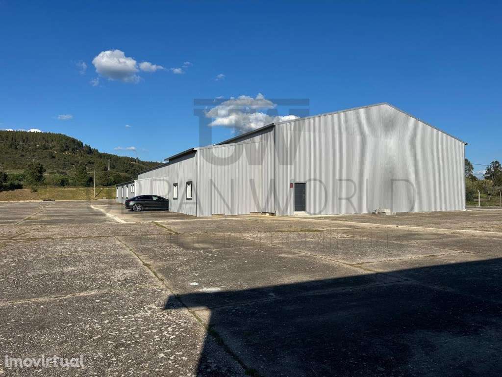 Armazém Industrial - como novo , Abrantes, Santarém 1.867 m² mais L... - Grande imagem: 2/47