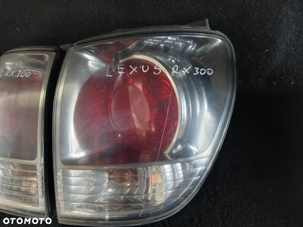 Lexus RX 300 2002 rok Lampa tylna lewa, prawa w błotnik - 5