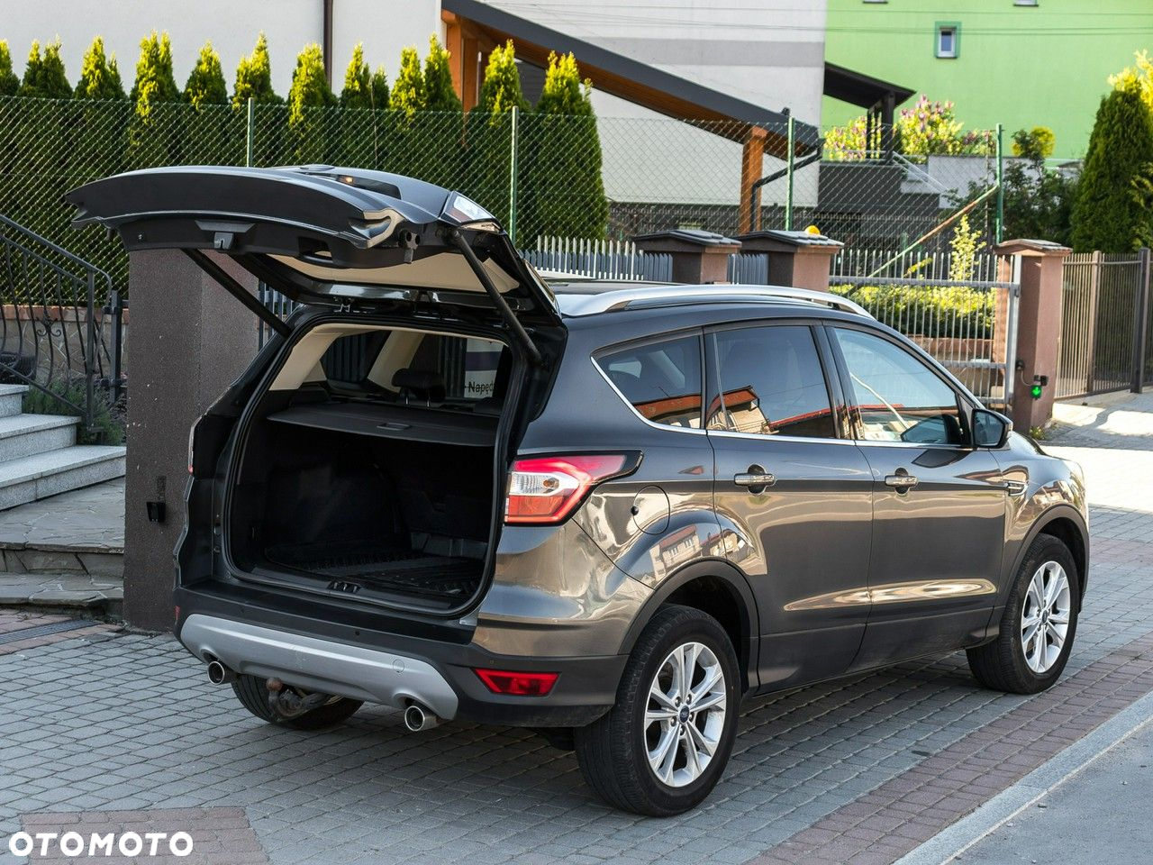 Ford Kuga 2.0 TDCi 4x4 Individual - 10