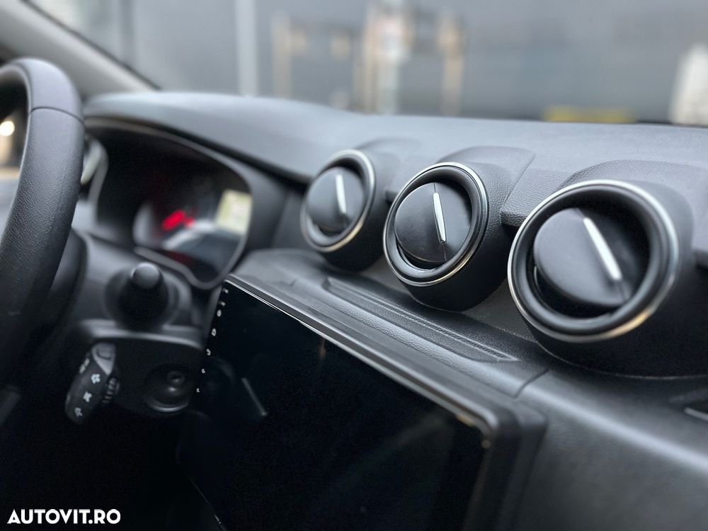 Dacia Duster Blue dCi 115 4WD Comfort - 19