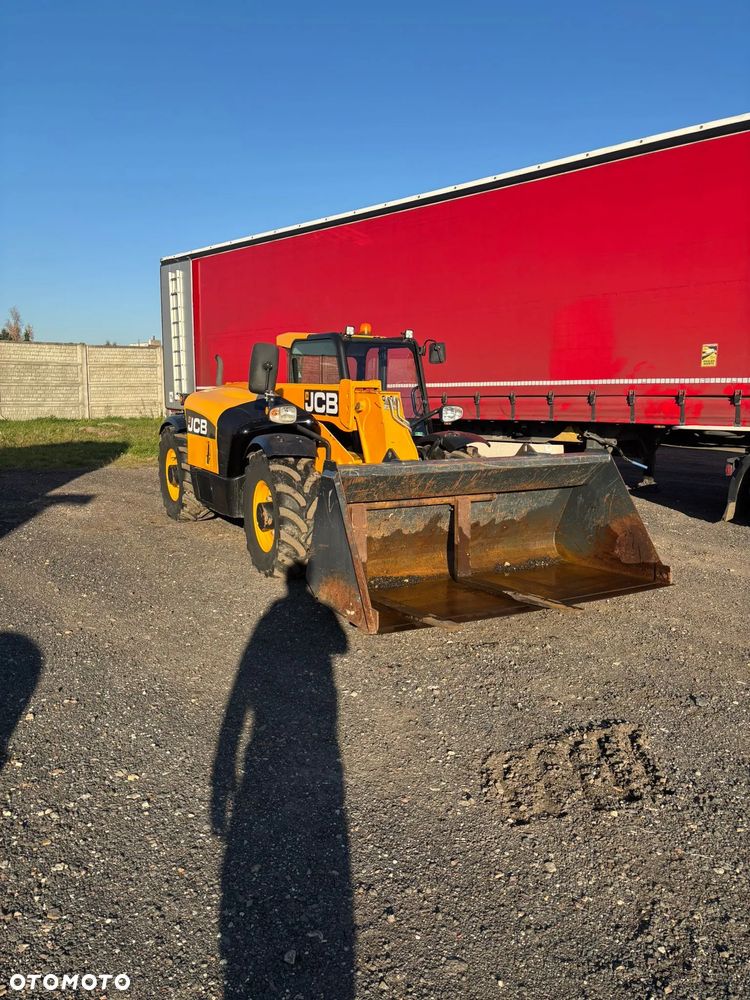 JCB 527-58 Agri Turbo - 5