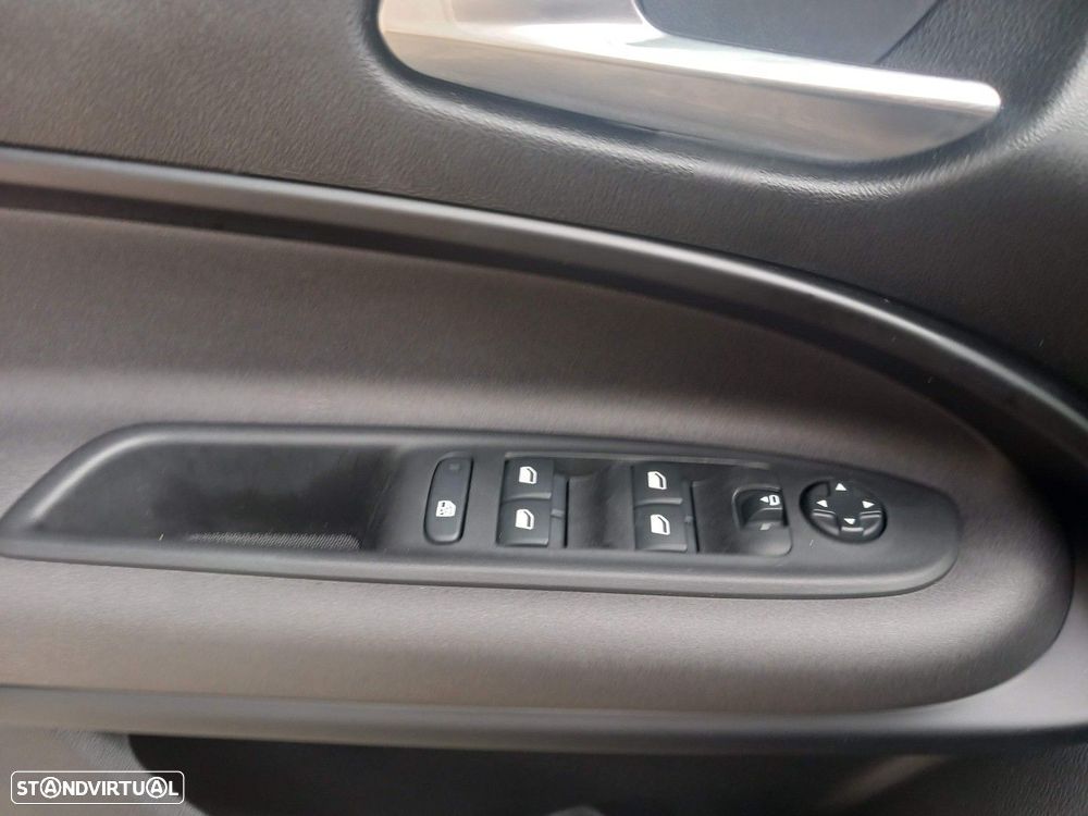 Alfa Romeo Junior 1.2 Speciale eDCT6 - 24