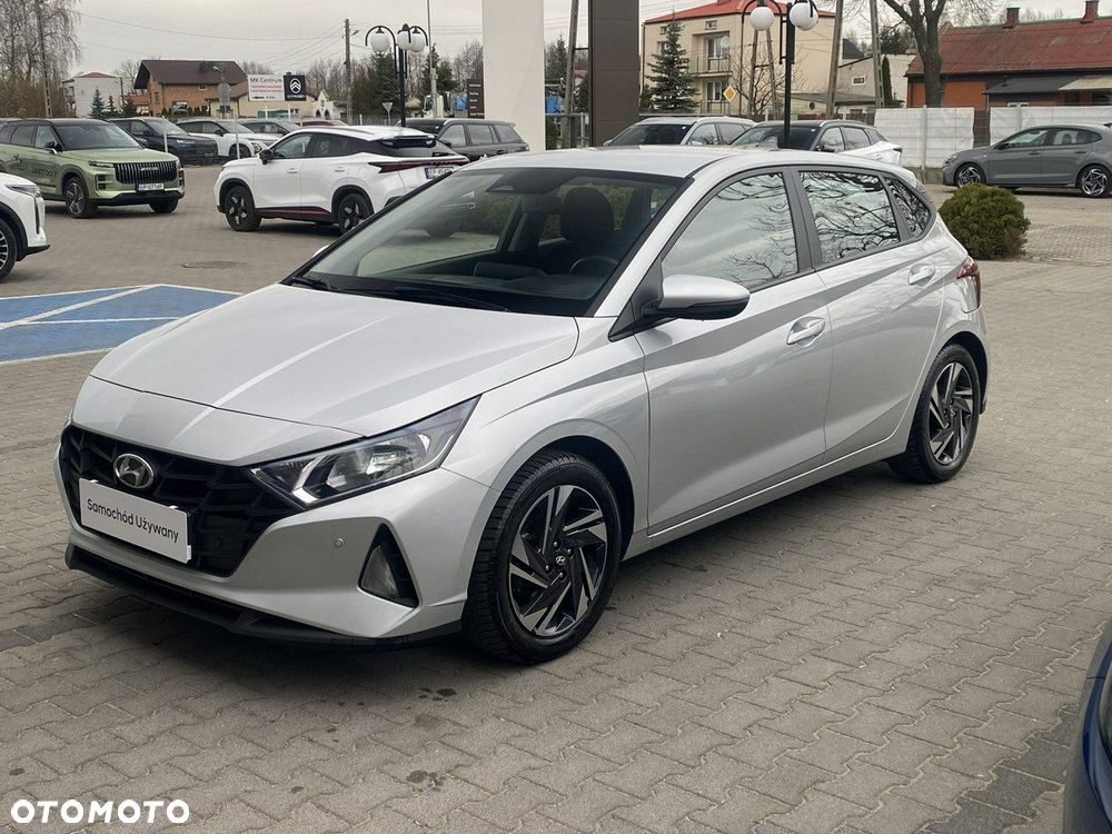 Hyundai i20 - 11