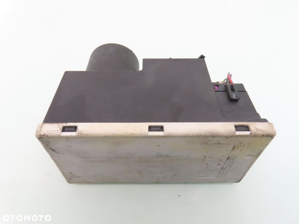 POMPKA ZAMKA CENTRALNEGO AUDI A4 B5 8L0862257E - 4