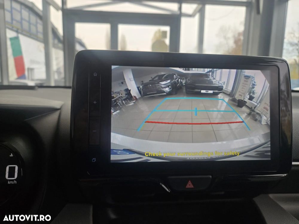 Toyota Yaris 1.5 VVT-i HSD Exclusive Elegant - 8