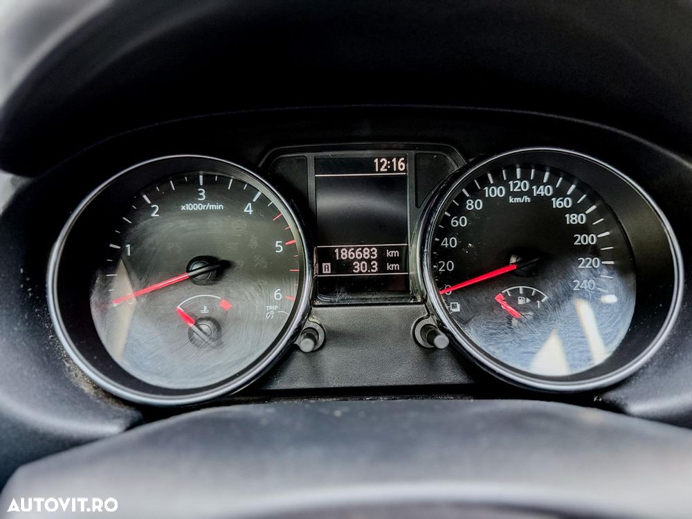 Nissan Qashqai 1.5 DCI ACENTA - 19