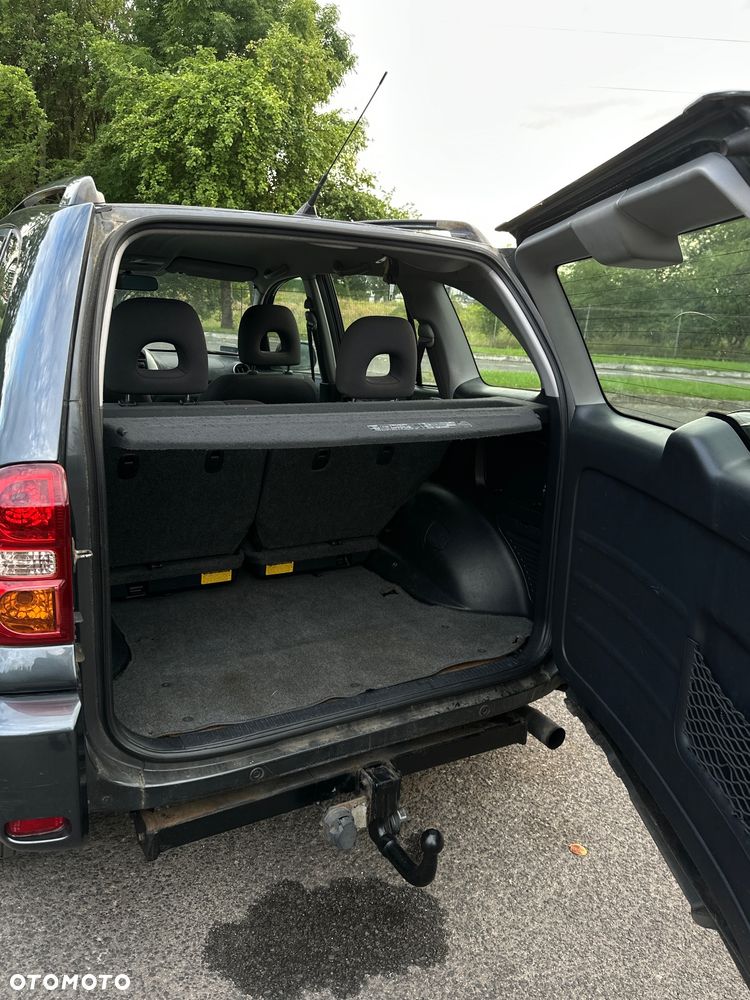 Toyota RAV4 2.0 D-4D Sol - 26