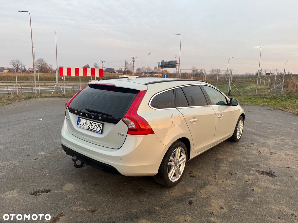 Volvo V60 D3 Edition - 5