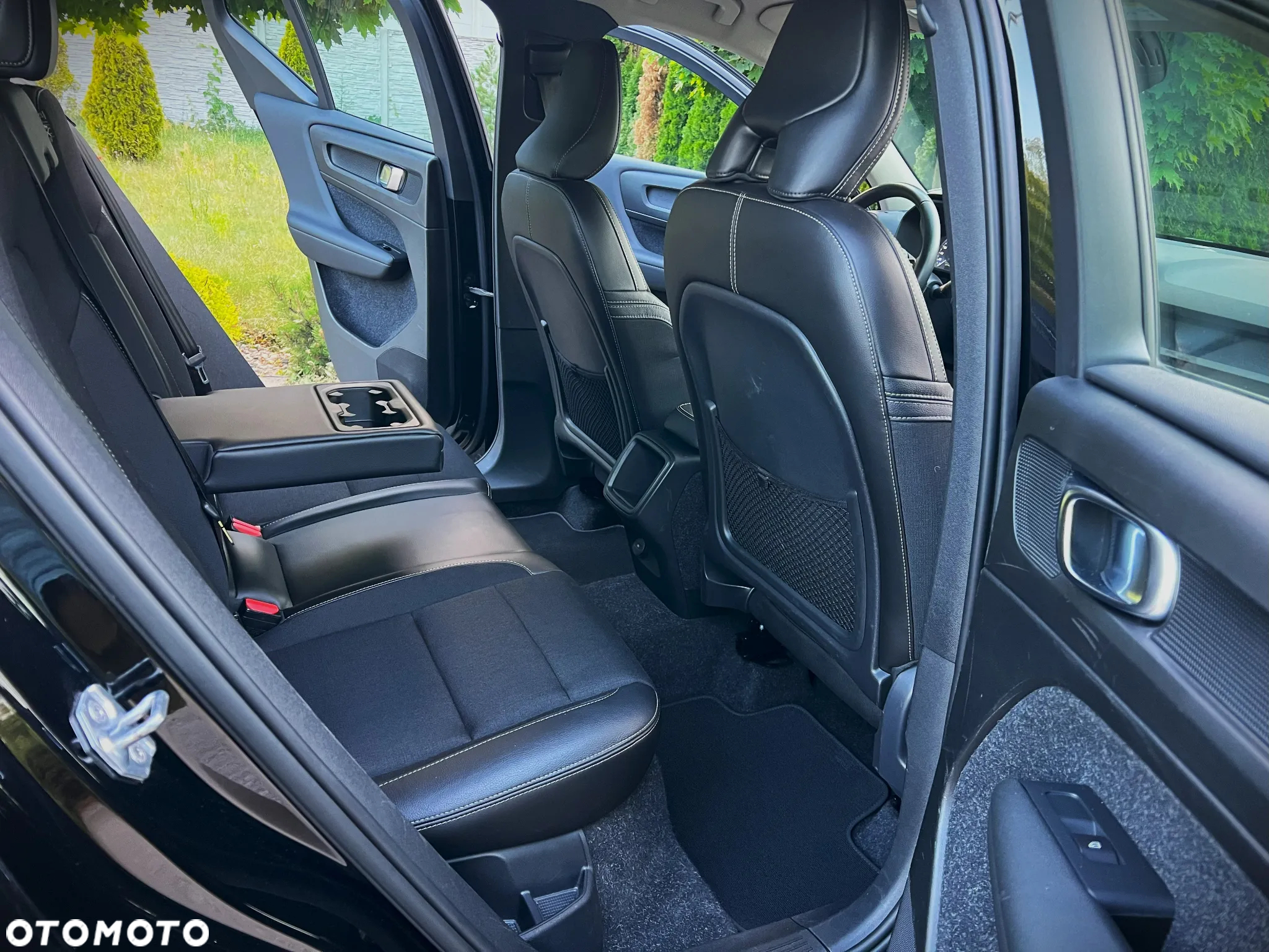 Volvo XC 40 D3 SCR Momentum - 31