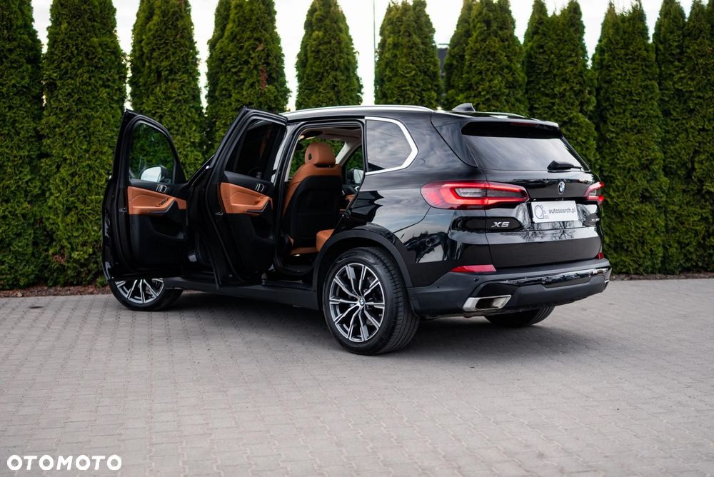 BMW X5 xDrive40i - 1