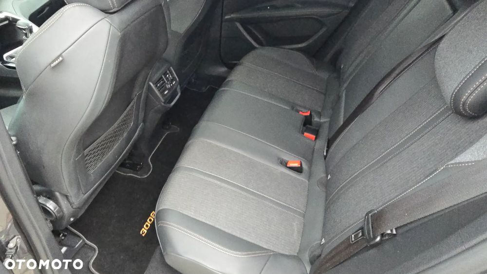 Peugeot 3008 1.5 BlueHDi GT S&S - 8