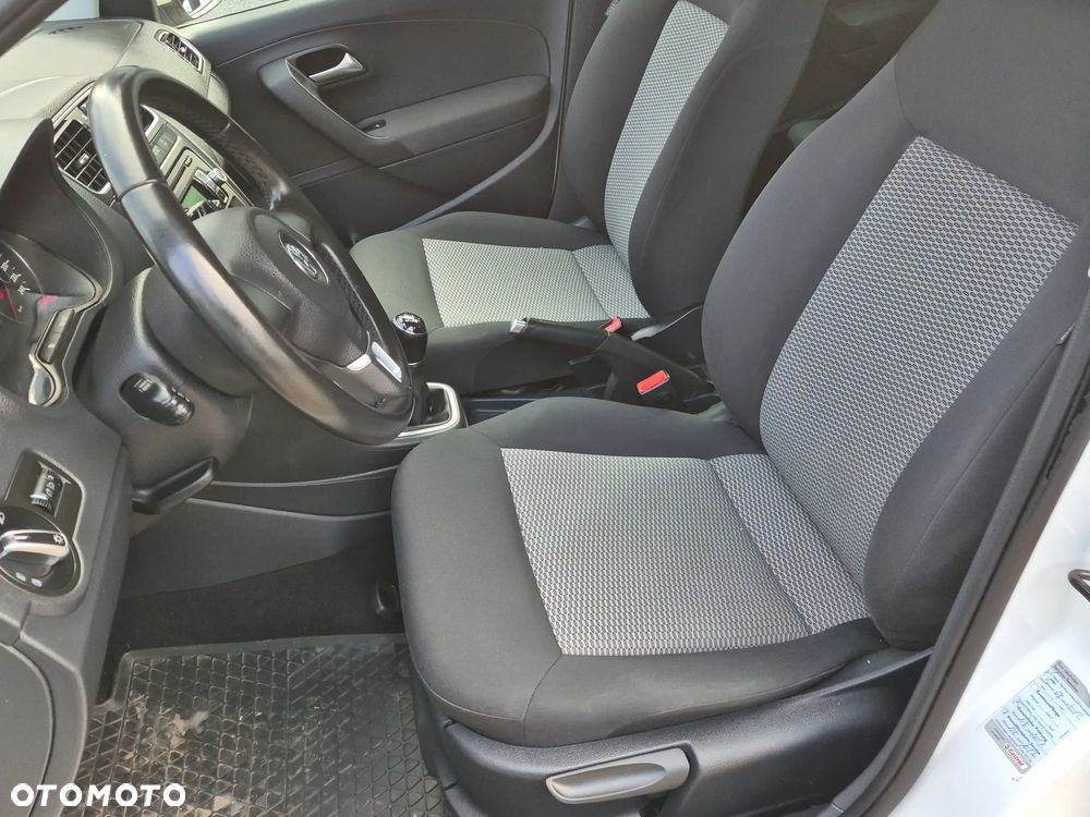 Volkswagen Polo 1.2 TDI Blue Motion - 12