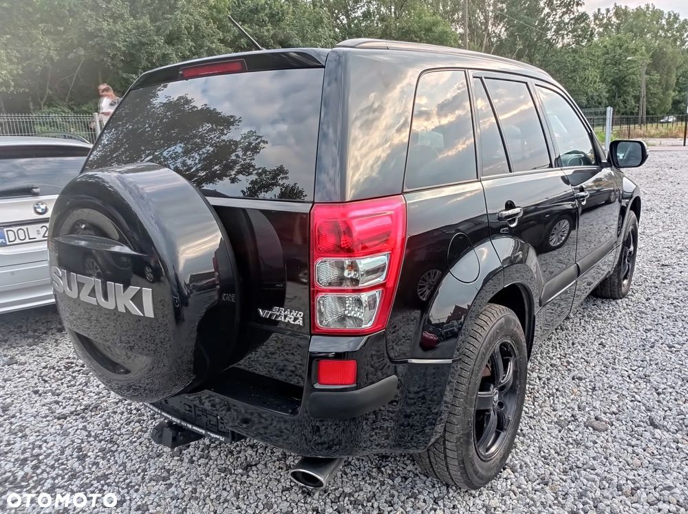 UWAGA ! AUTO W CAŁOŚCI 2010 SUZUKI GRAND VITARA BENZYNA MOZLIWE TANIE NOWE KPG 3PLN BLOKADY 163PS AUTOMAT ! MALE KM 120TKM NAPED 4x4 I WLASCICIEL PL - 28