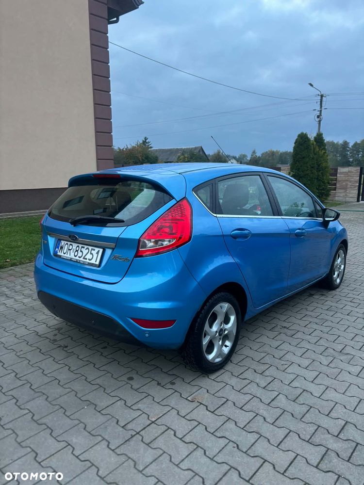 Ford Fiesta - 7