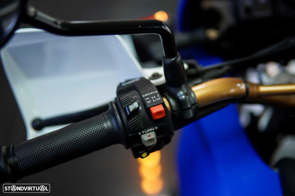 Honda Africa Twin 750 Adventure - 35