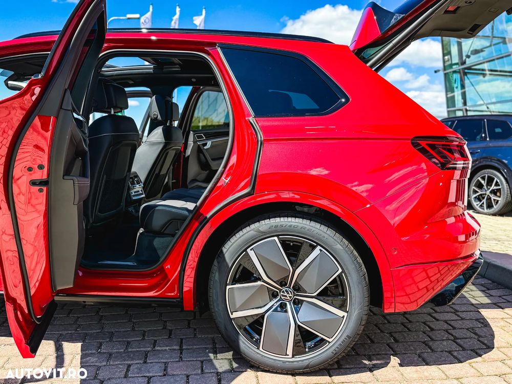 Volkswagen Touareg V6 TDI 4MOTION R-Line - 6