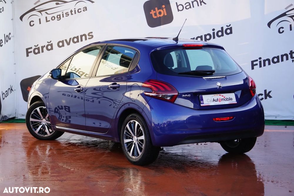 Peugeot 208 PureTech 82 Allure - 4