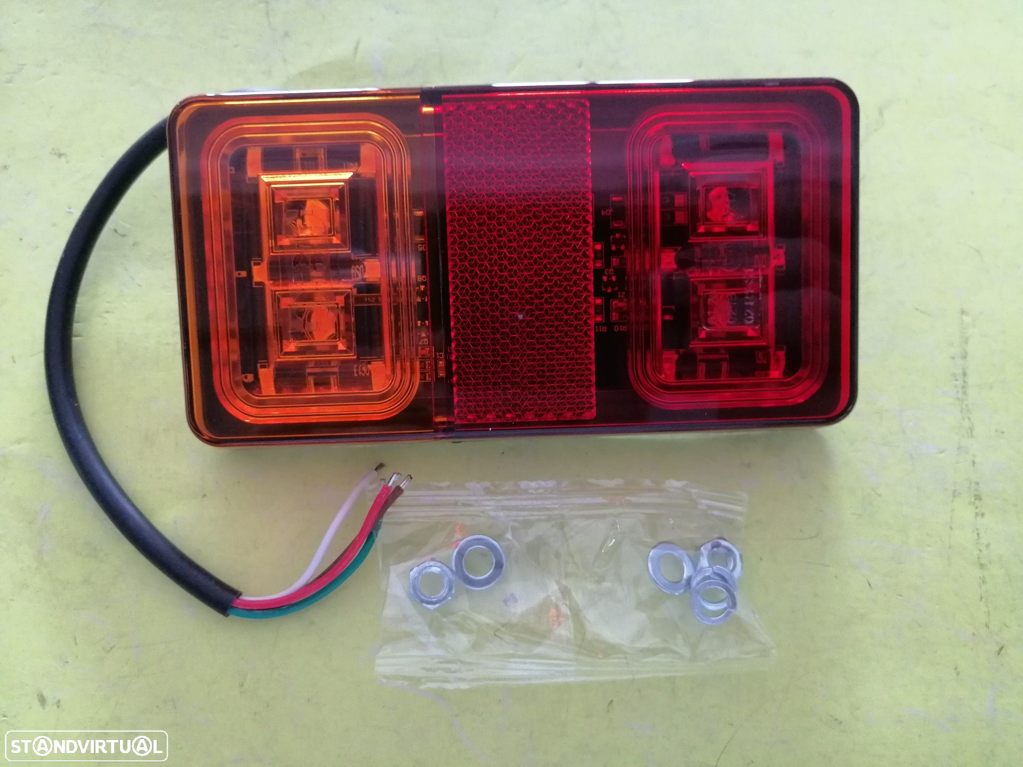 Farolins Led para reboque trator atrelado etc - 1