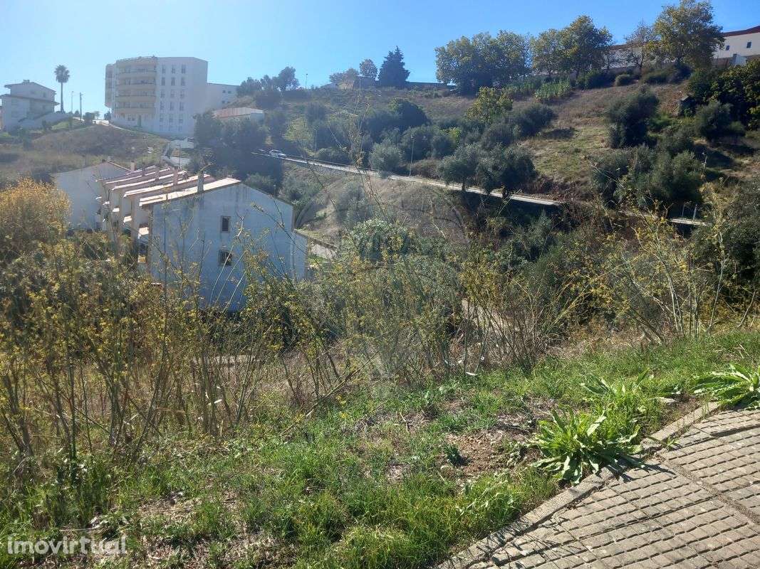 Terreno  para venda - Grande imagem: 2/6